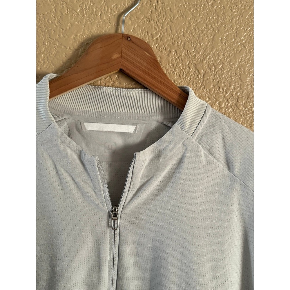 LULULEMON Airing Easy Bomber - Picture 5 of 10
